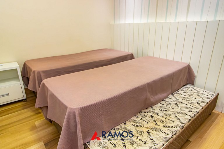 1078 - Apartamento com vista para o mar em Bombinhas