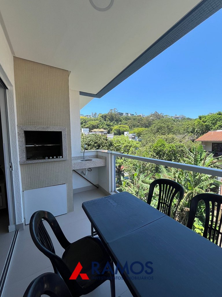 1069 Apartamento na praia de Bombinhas