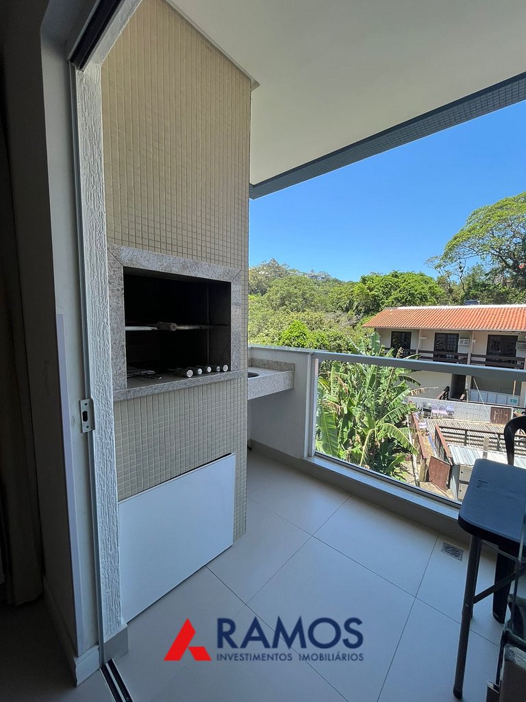 1069 Apartamento na praia de Bombinhas
