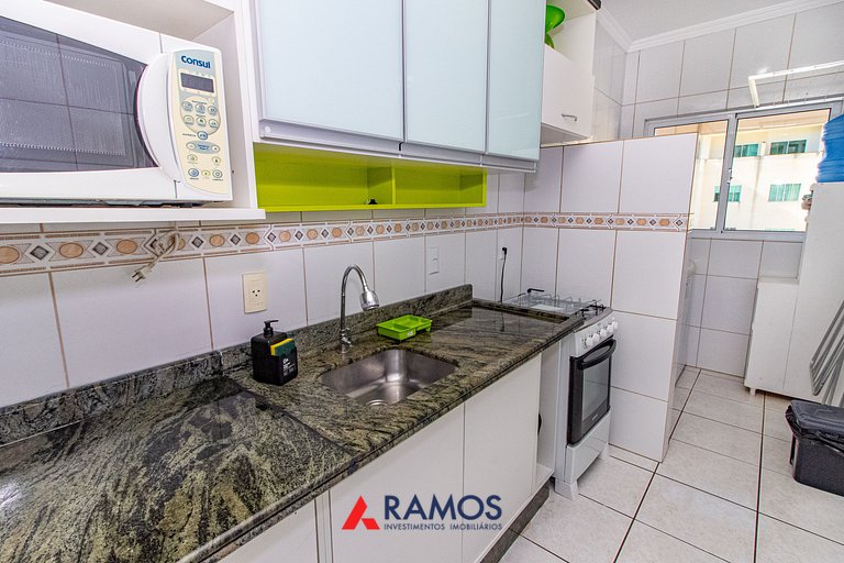 1014 - Apartamento no centro de Bombinhas