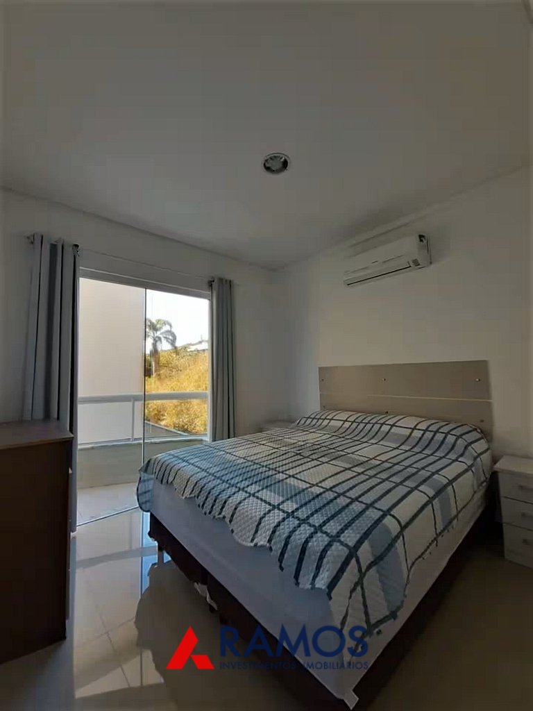 1092 - Apartamento em Bombinhas