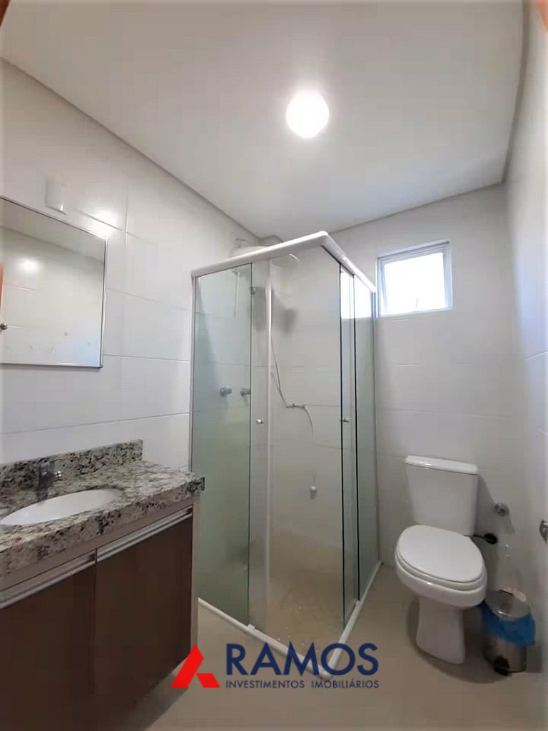 1092 - Apartamento em Bombinhas
