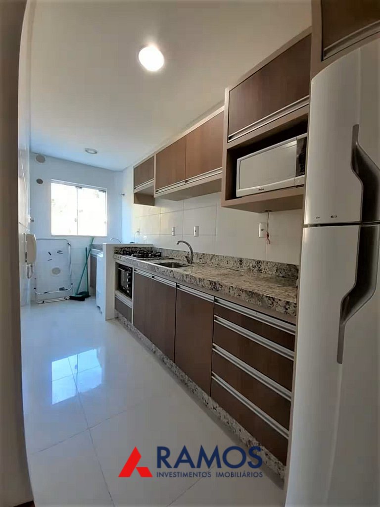 1092 - Apartamento em Bombinhas