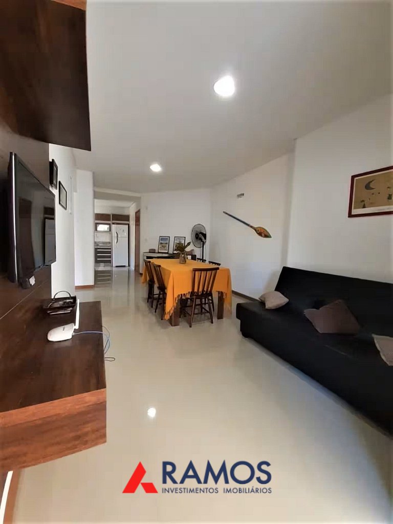 1092 - Apartamento em Bombinhas