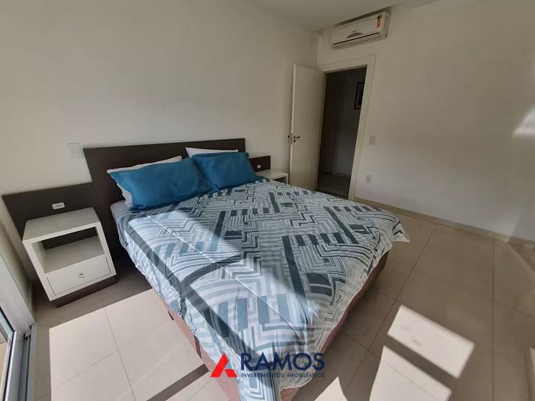 1093 - Duplex na praia do mariscal em Bombinhas