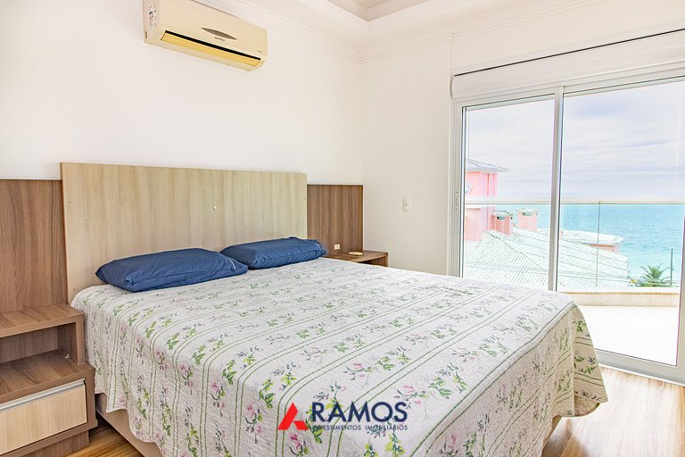 1059 - Lindo Apartamento com Vista Mar na Praia de Bombinhas